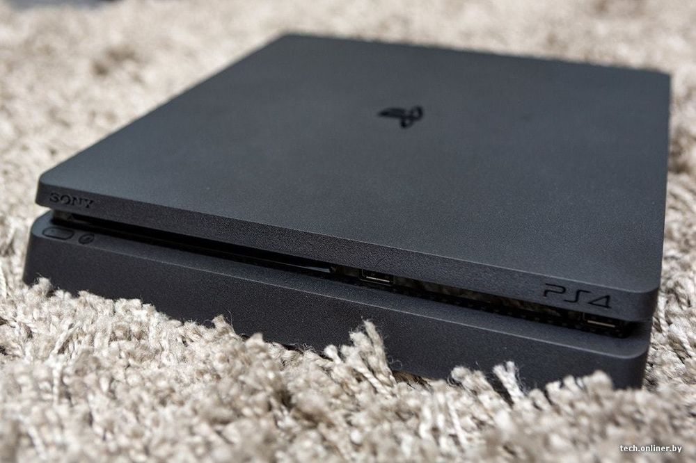 Play Station 4  Б/У