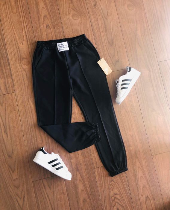 Pantaloni Sport, model actual, pret redus