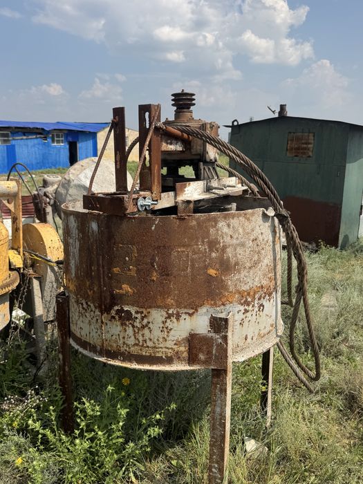 Продам бетономешалки 380вт