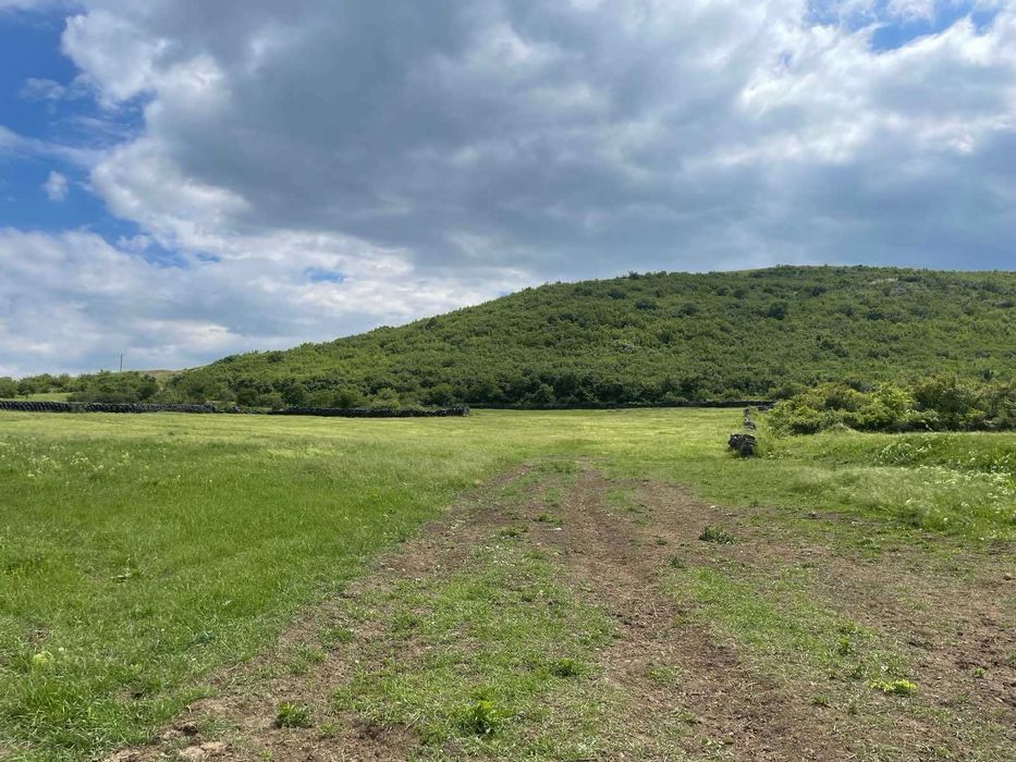 Продава се Парцел в Карнобат - 16000 кв.м за 0 €/кв.м - Снимка #15