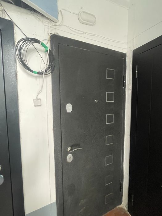 Продам квартиру полуторку.