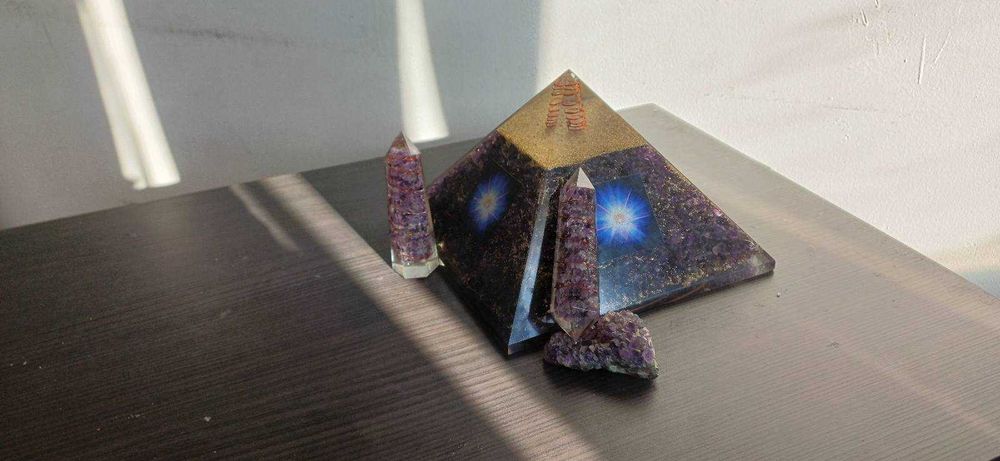 Bagheta ametist si  cupru  cu două varfuri -amplificator energie