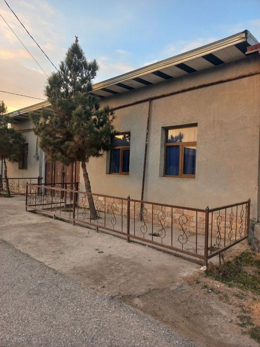 Xovli 4 xonali hamma sharoitlar bor