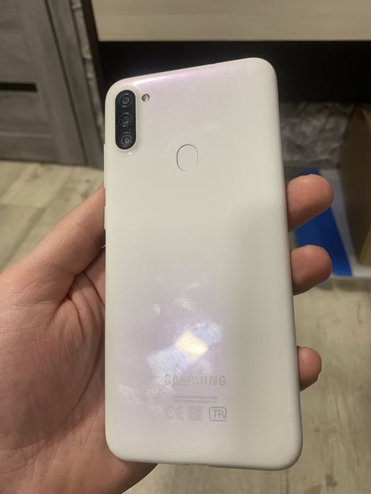 Продам или обменяю Samsung A11