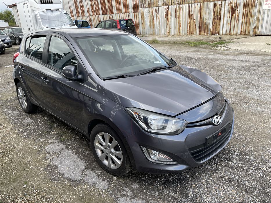 Hyundai i20 1.4 74kw 2015 Автомат на части