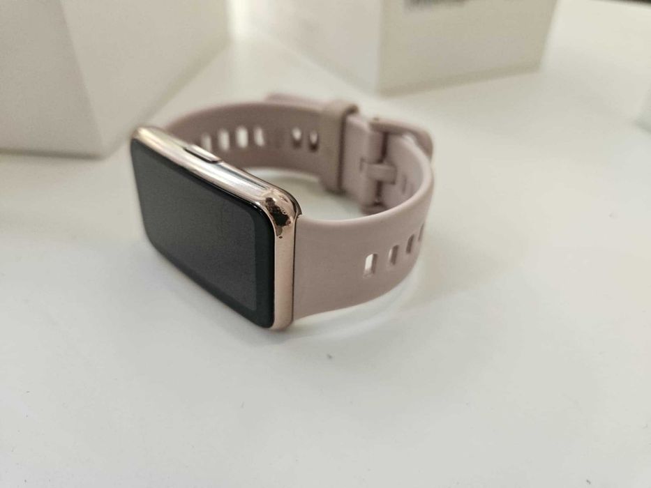 Huawei Watch Fit смарт часовник Smartwatch розов пълен комплект