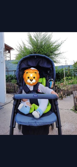 Продам chicco коляску