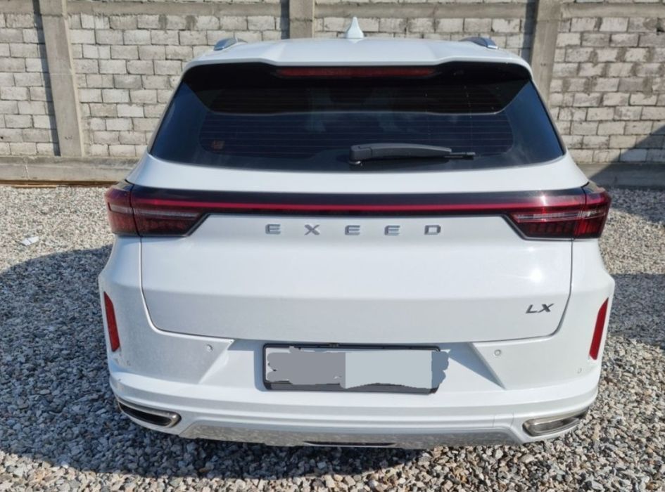 Exeed LX Luxury 2023 yili 18 ming km
