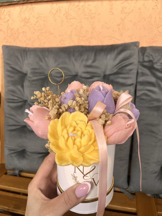 Букет от соеви свещи