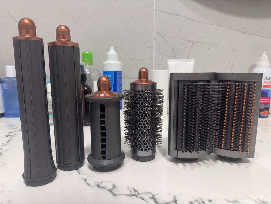 Продам стайлер Dyson Airwrap HS05 оригинал