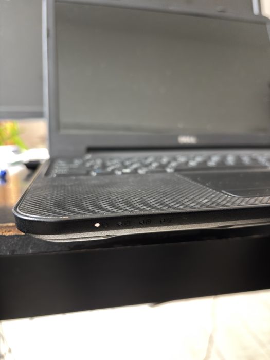 Laptop Dell Inspiron 3537-3303