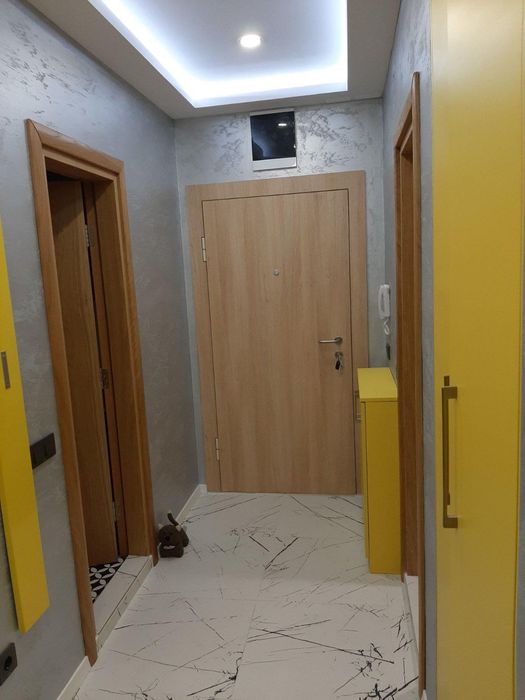 Дава се под наем Тристаен апартамент в София, Дружба 2 - 100 кв.м за 850 € - Снимка #11