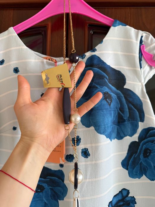 Платье  с цветами