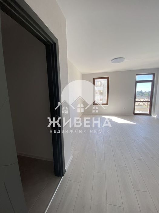 Продава 3-стаен апартамент, с.Топола, до Балчик, 137 кв.м