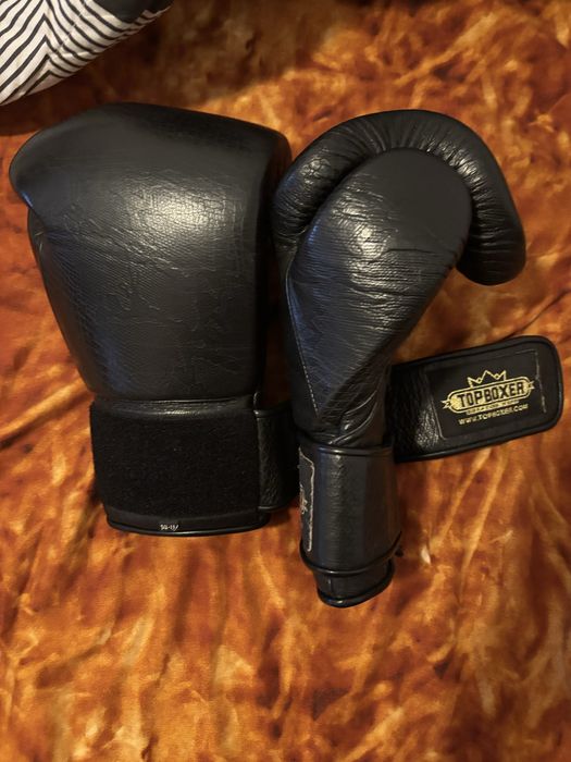 Manusi de box din piele naturala