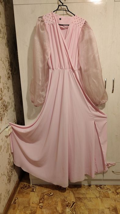 Продам красивое платье