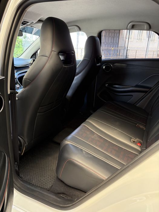 BYD E2 405 Full kraska tozza