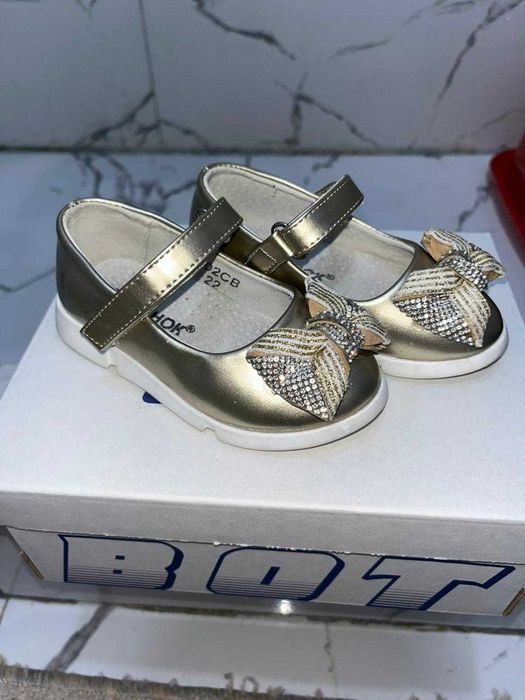 Босоножки децкие