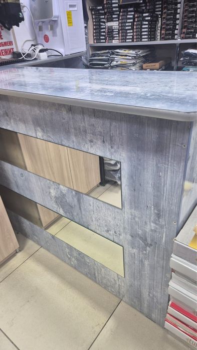 Продам угловой стол