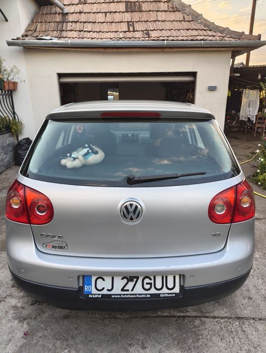 VW Golf 5 - 1.6 MPI (102 CP), An 2005, 271.157 km