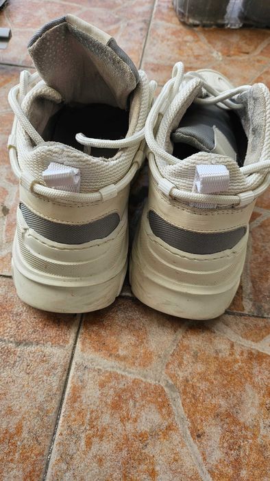 Маратонки от естествена кожа