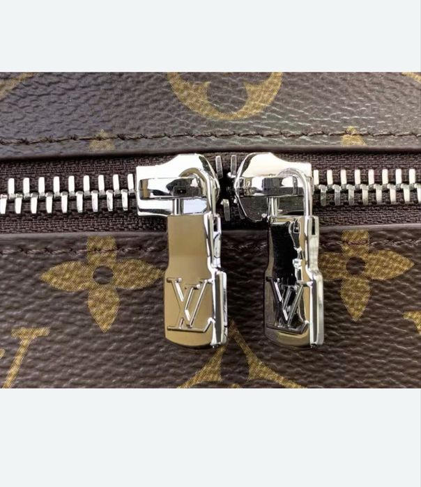 Косметичка LV Louis Vuitton medium