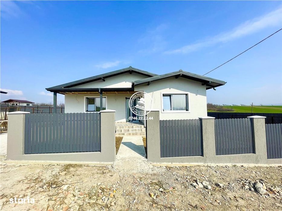 Casa cu 3 camere, 400mp, de vanzare in Miroslava-Ciurbesti