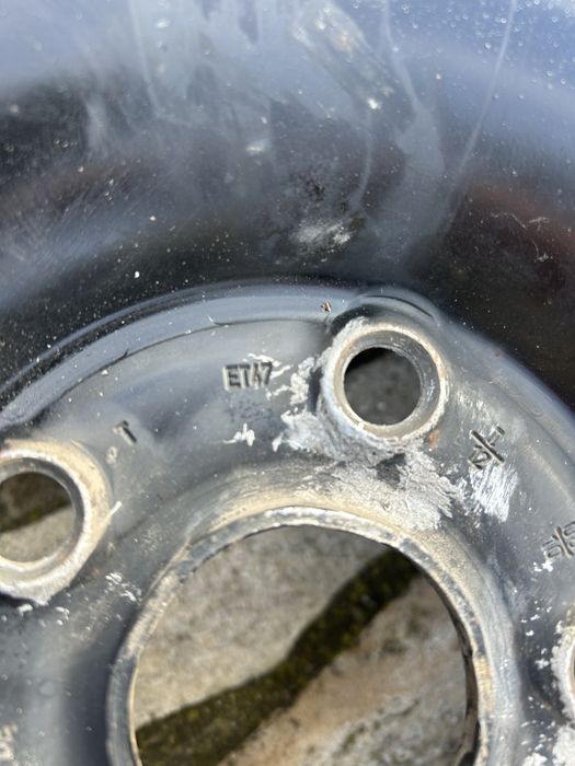 Гуми и джанти от  VW GOLF