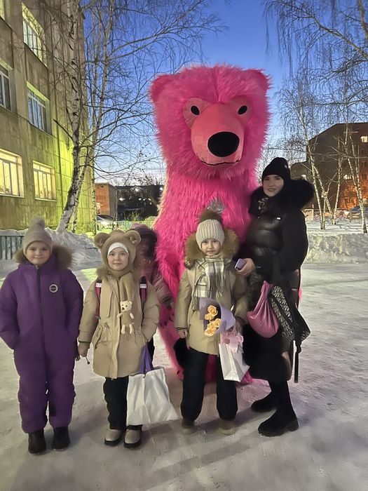 День рождения праздник дети мишка умка девочка