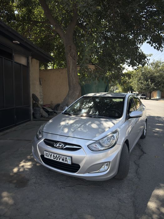 Hyundai Accent avtoma