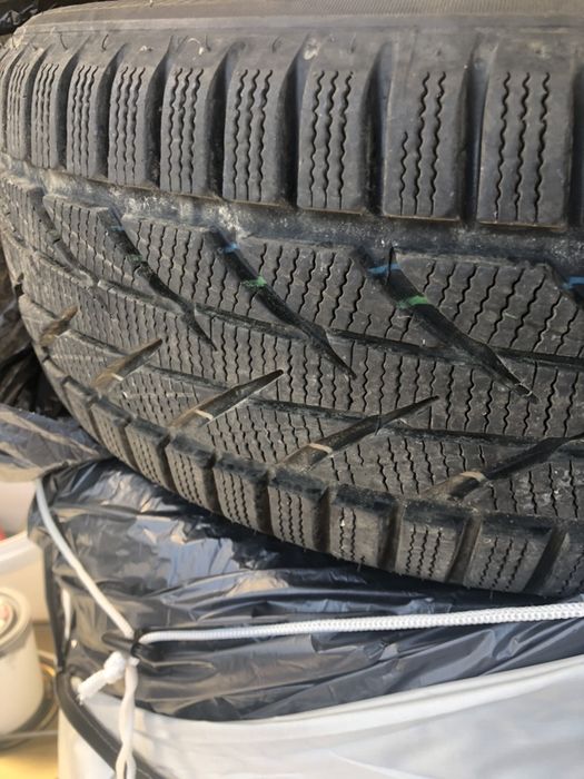 Зимни гуми Toyo - 4бр. (195/55R16)