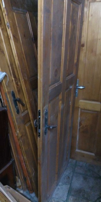 Дървени врати - МАСИВНИ
