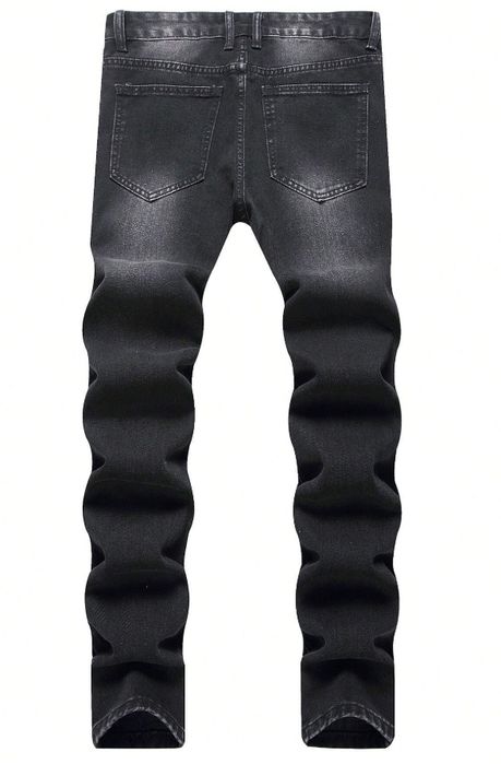 Diverse modele de blugi scurți/lungi