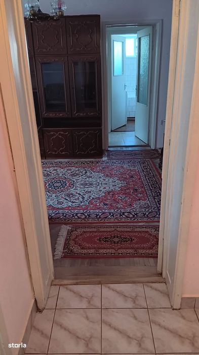 Vanzare apartament 2 camere, zona  micro 9 Targoviste