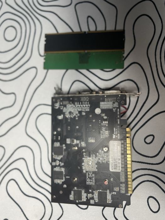 Gtx 750 и две плашки по 16 gb ram