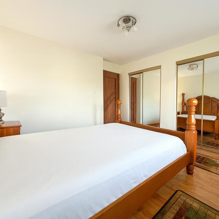 Apartament cu 2 camere renovat