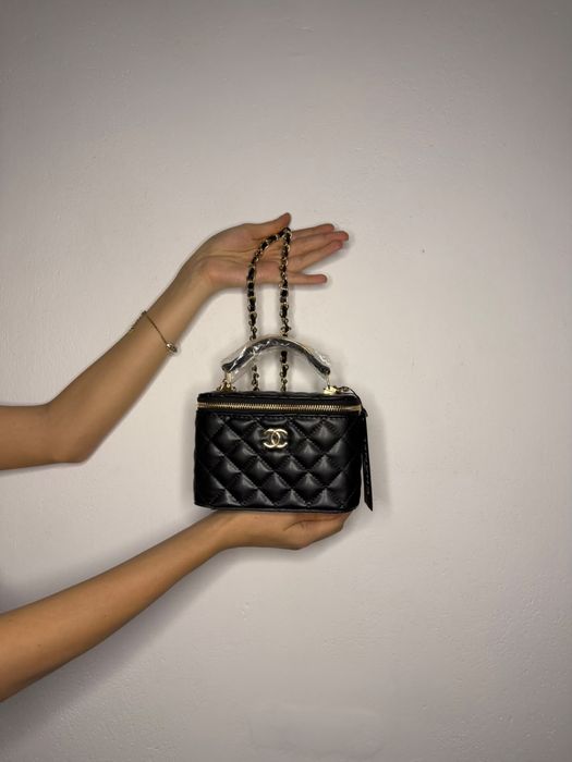 Geanta neagra chanel