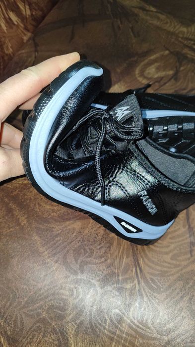 Нови дамски маратонки