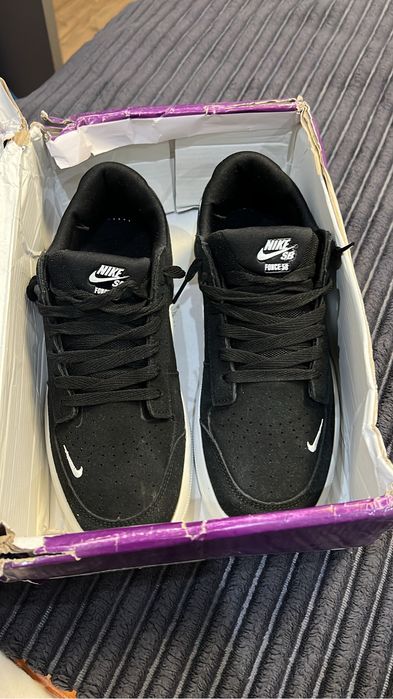 кроссовки найк