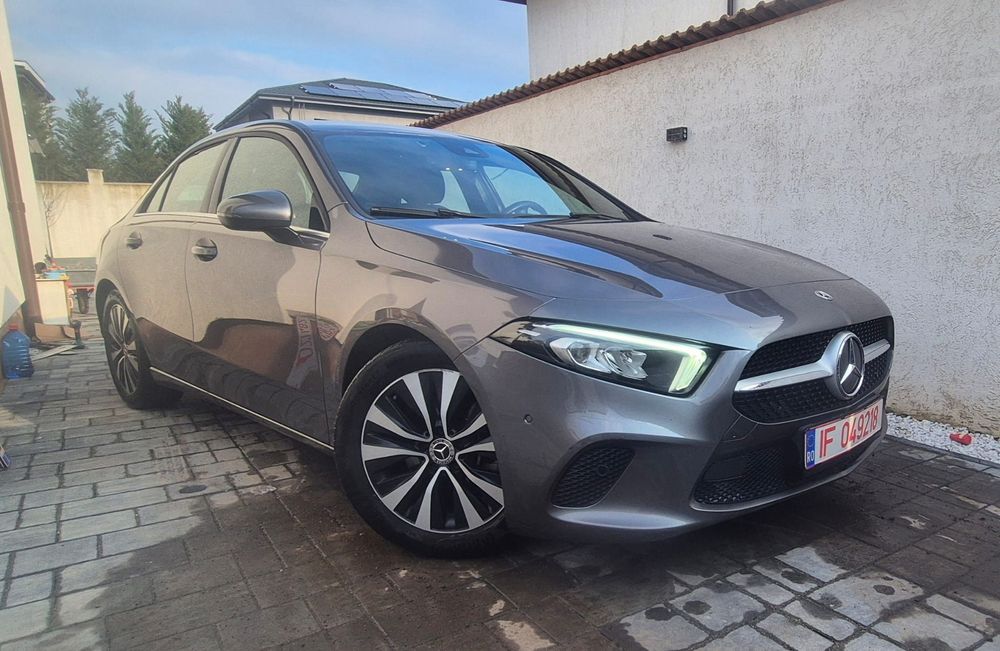 Mercedes-Benz A 180 mercedes-benz a class