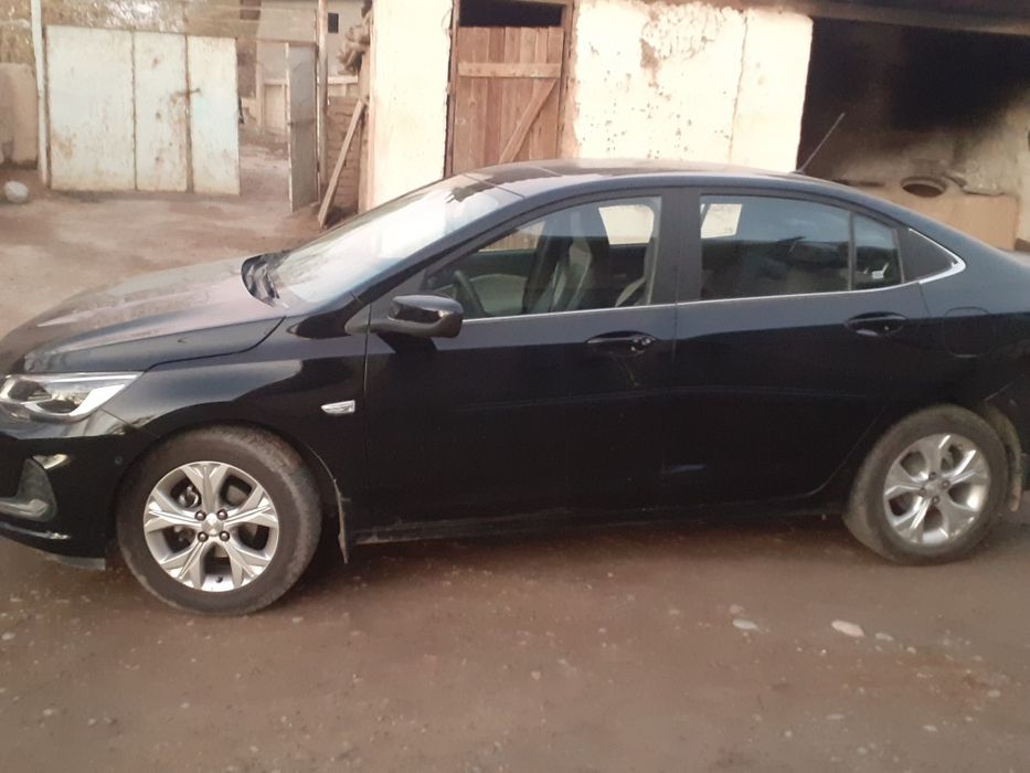 Onix sotiladi xolati yaxshi