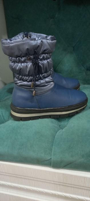 Продам обувь детская