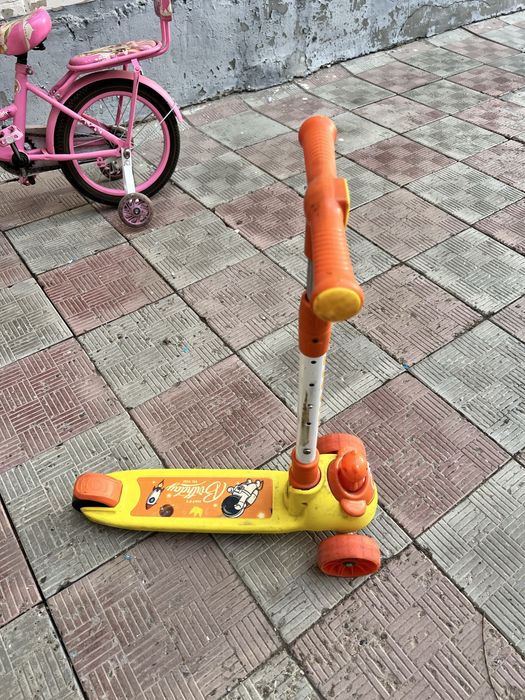 Продам самокат детский