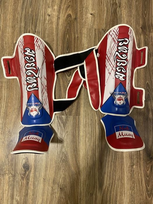 Tibiere de kickboxing profesionale