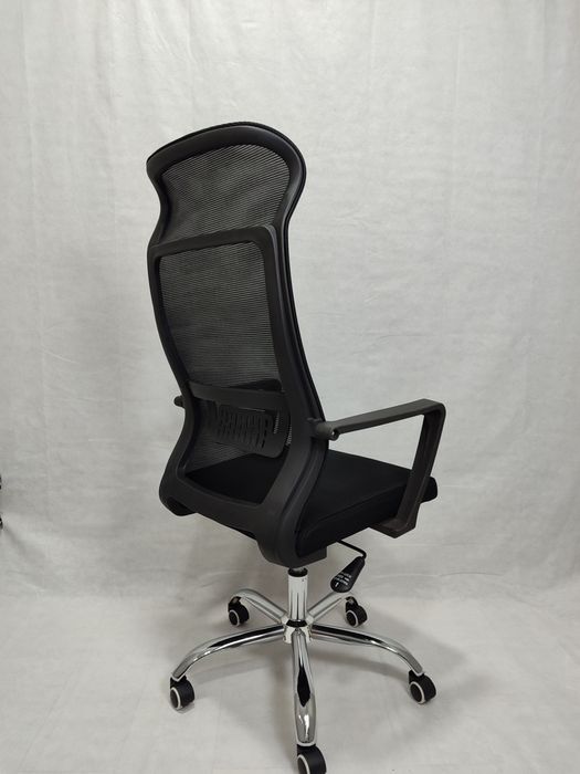 Офисное кресло модель polo. Kreslo polo. Sotiladi yangi