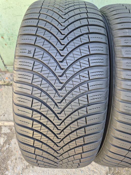 225  50 17 O BUCATA Anvelopa All Season Kumho  Dot 18.24