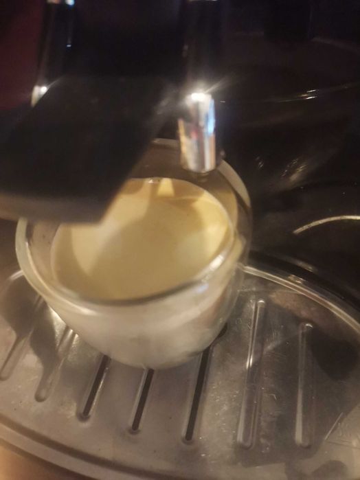 Продавам кафеавтомат Krups EA81