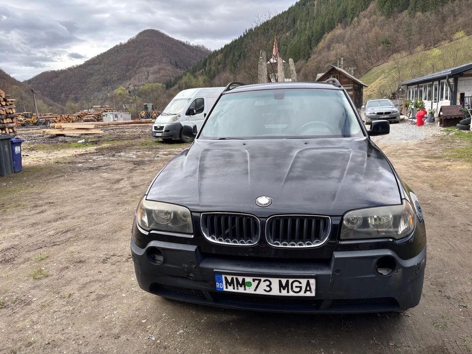 Vand sau schimb bmw x3 an 2004