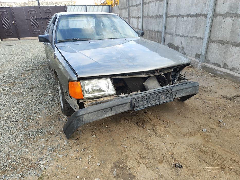 Ауди 100 с3 по запчастям