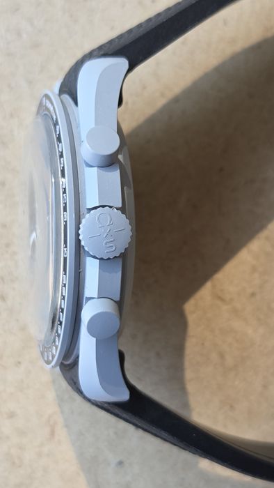 Omega Swatch mission to the moon